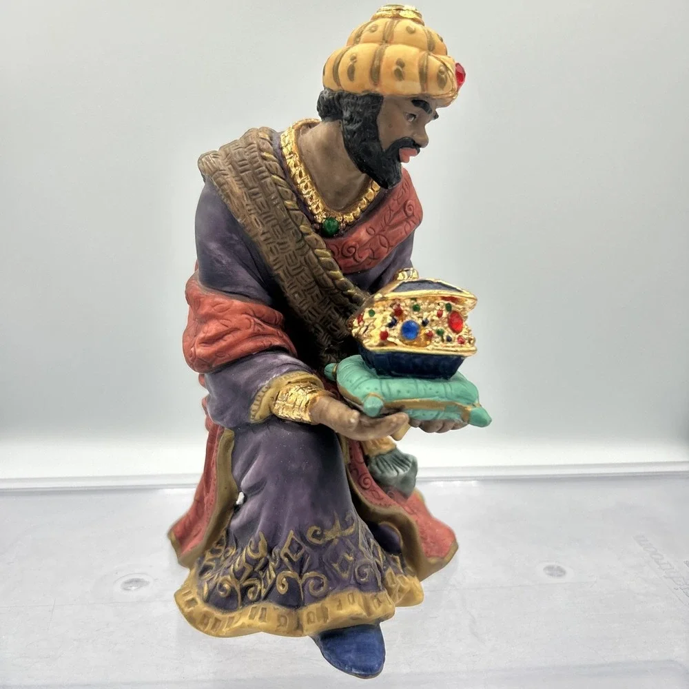 Kirkland Signature‎ Nativity Replacement WISEMAN Kneeling Figurine 75177